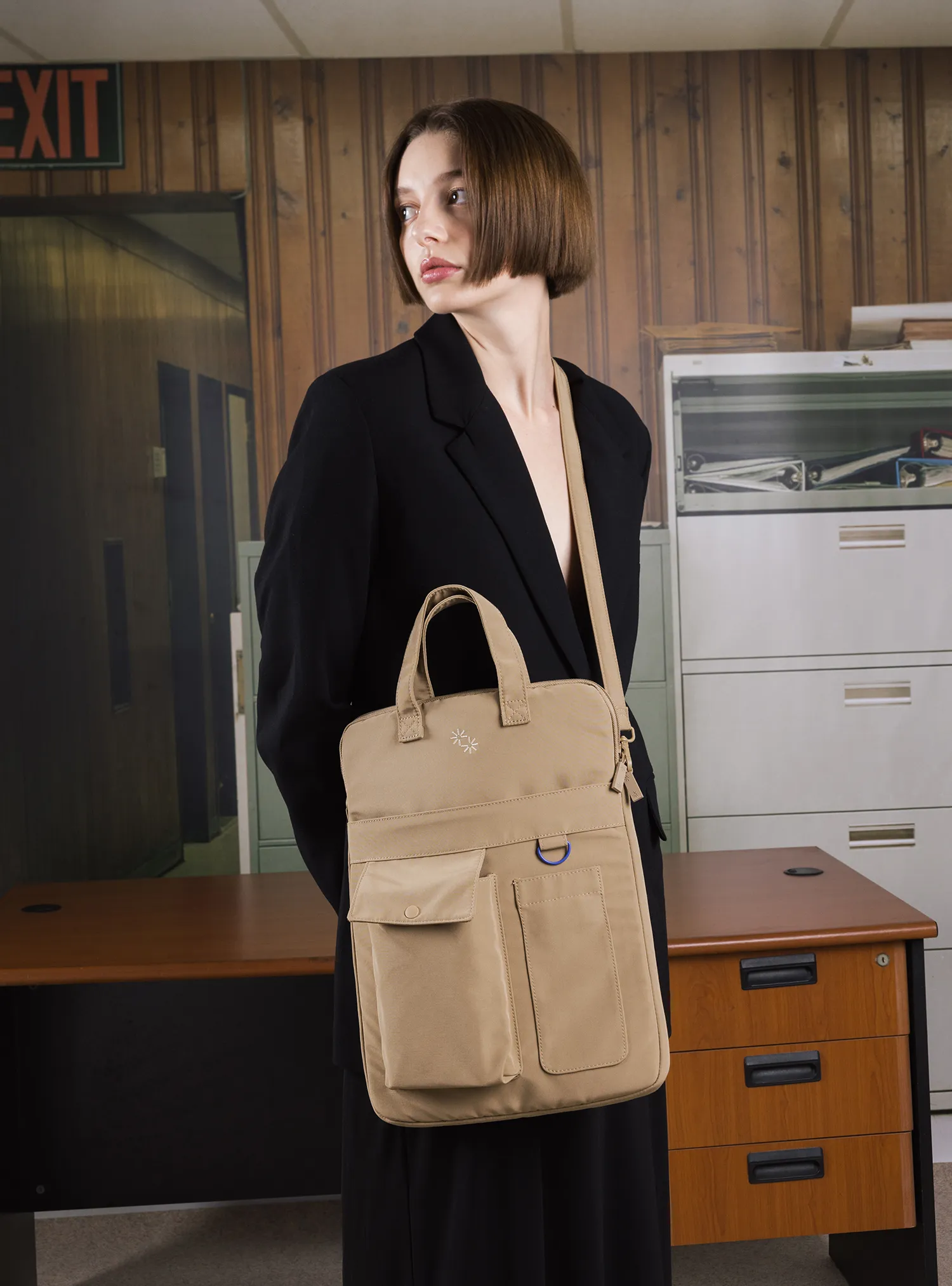 Utility Laptop Bag (15" Taupe)